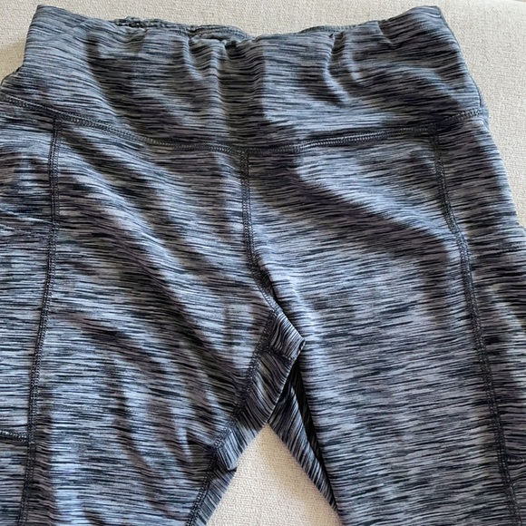 Iuga. Gray striped leggings. Worn a few times. - Picture 2 of 3